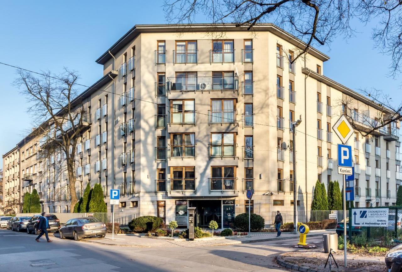 Family Apartments - Private Parking Kraków Zewnętrze zdjęcie